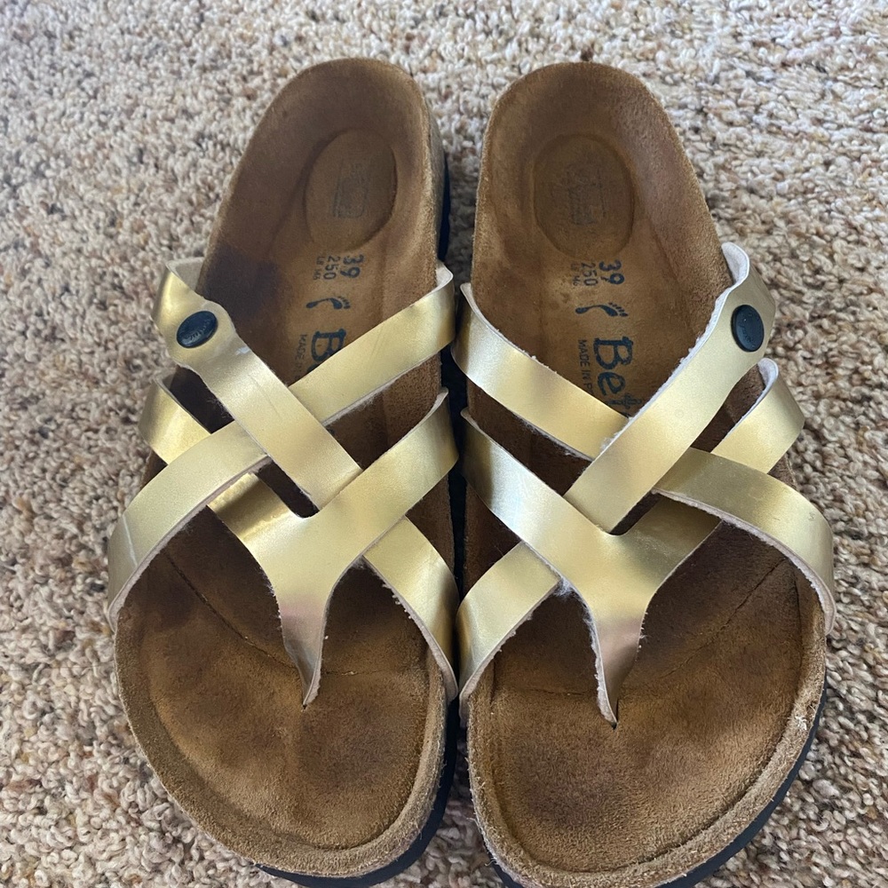 Birkenstocks Betula gold sandal size 39